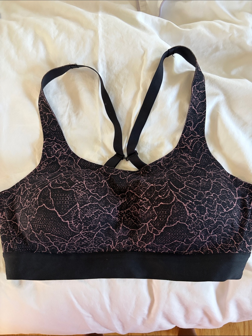 lululemon athletica Pink Lace-Print Wireless Bralette